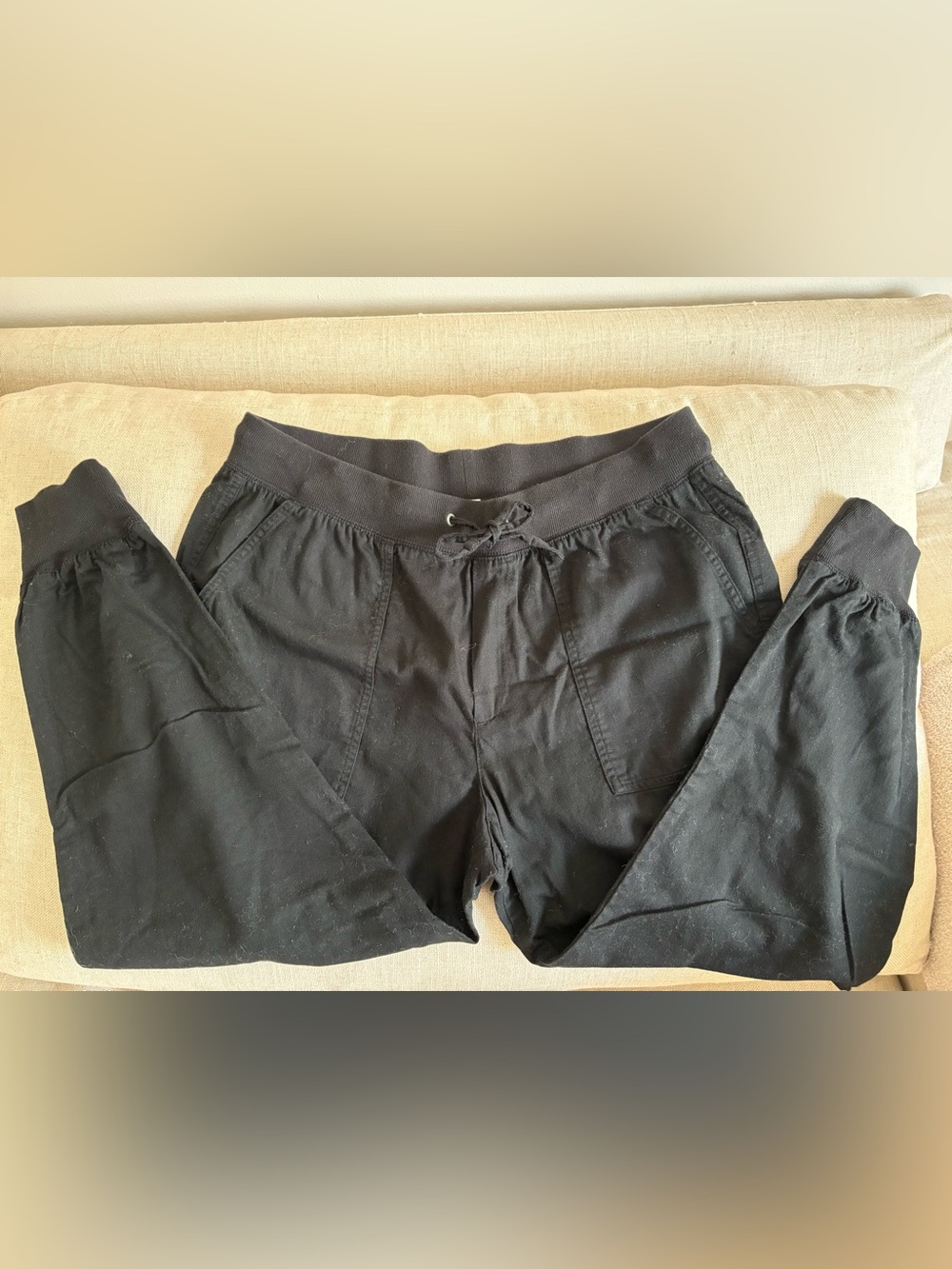 GAP Women’s Black Drawstring Jogger Pants